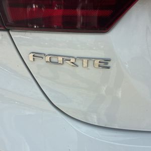 2021 KIA FORTE LXS thumbnail 23