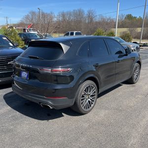 PORSCHE CAYENNE BASE - 8