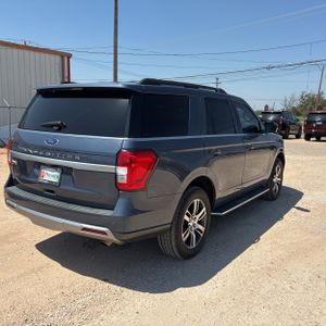 صورة 8 لـ 2022 FORD EXPEDITION XLT
