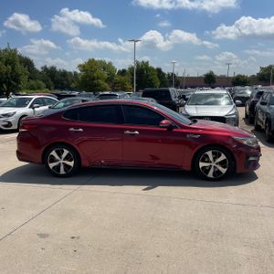 صورة 10 لـ 2019 KIA OPTIMA S