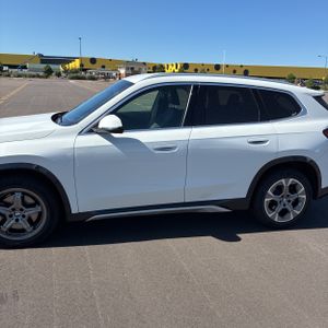 2025 BMW X1 XDRIVE28I 照片 4