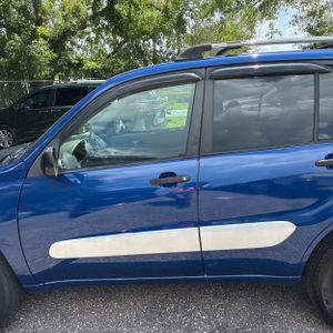 2005 Toyota RAV4 BASE — фото 4