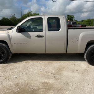 CHEVROLET SILVERADO 1500 WORK TRUCK - 4