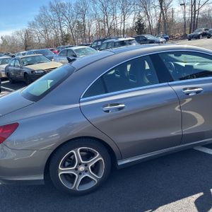 MERCEDES-BENZ CLA - 9