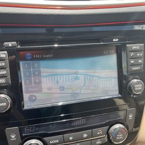 2015 Nissan ROGUE SL 缩略图 37