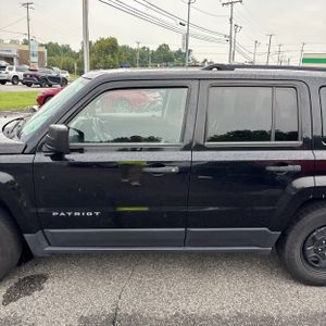 صورة 4 لـ 2015 JEEP PATRIOT SPORT