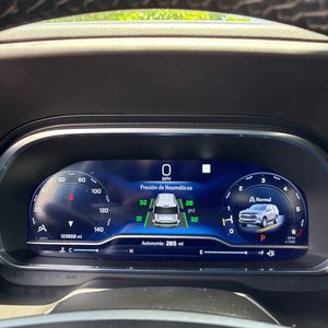2023 Chevrolet SUBURBAN LT thumbnail 41