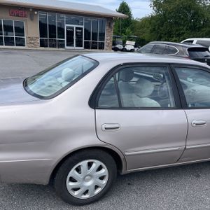 2000 Toyota COROLLA LE 照片 9