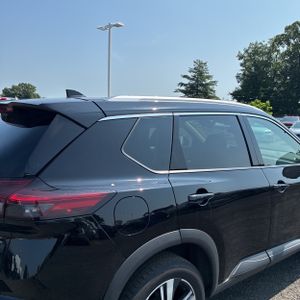 2026 Nissan ROGUE SL 照片 9