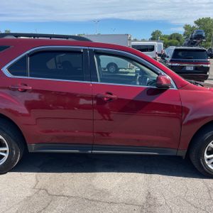 2017 Chevrolet EQUINOX LT — миниатюра 11