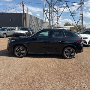 صورة 3 لـ 2023 BMW X1 XDRIVE28I