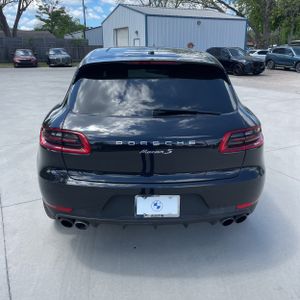 PORSCHE MACAN S - 7