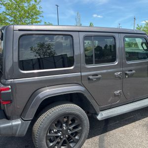 JEEP WRANGLER 4XE UNLIMITED SAHARA 4X4 - 9