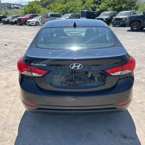 2014 Hyundai ELANTRA SE 照片 7