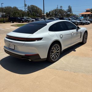 PORSCHE PANAMERA - 8