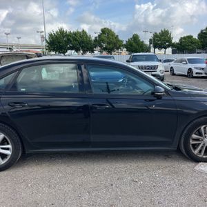 VOLKSWAGEN PASSAT S - 9