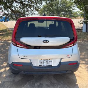 2021 KIA SOUL S 照片 7