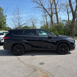 TOYOTA HIGHLANDER - 10