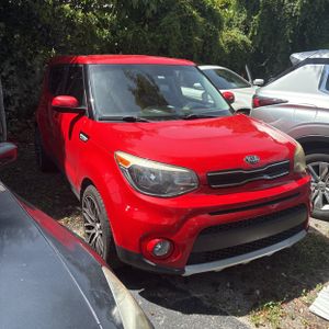 2017 KIA SOUL + 照片 10