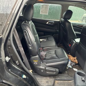 2016 Nissan PATHFINDER PLATINUM — фото 35