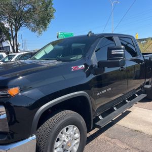 صورة 2 لـ 2026 Chevrolet SILVERADO 2500HD LT