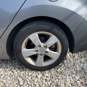 2012 Hyundai ELANTRA GLS 缩略图 18
