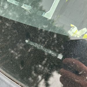صورة مصغرة 53 لـ 2017 Toyota PRIUS THREE