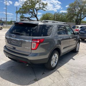 FORD EXPLORER XLT - 8