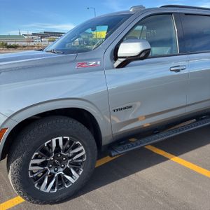 CHEVROLET TAHOE Z71 - 2