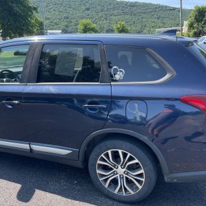 2018 Mitsubishi OUTLANDER ES — фото 6