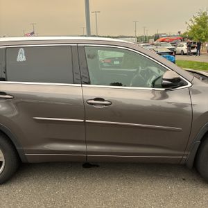 2014 Toyota HIGHLANDER LIMITED 缩略图 11