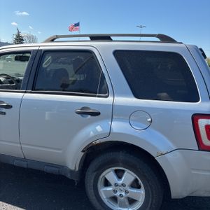FORD ESCAPE XLT - 6