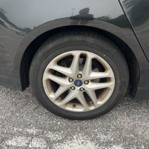 2014 FORD FUSION SE 缩略图 19