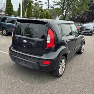 2013 KIA SOUL + — фото 8