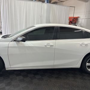 CHEVROLET MALIBU LS - 4