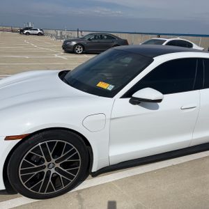 Porsche Taycan Base - 2