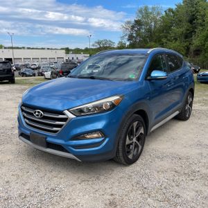 HYUNDAI TUCSON SPORT - 1