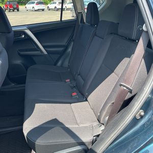 صورة مصغرة 34 لـ 2018 Toyota RAV4 XLE