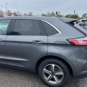 FORD EDGE SEL - 6