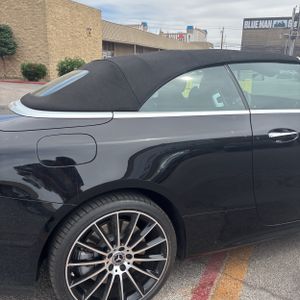 MERCEDES-BENZ E-CLASS - 9