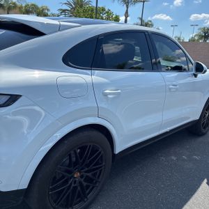 PORSCHE CAYENNE COUPE - 9