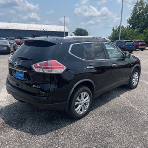 2016 Nissan ROGUE SV — фото 8