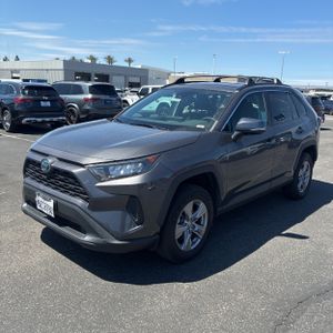TOYOTA RAV4 - 1