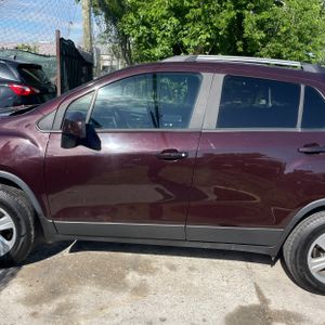 CHEVROLET TRAX LT - 3
