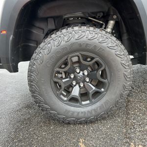 2023 RAM 1500 TRX thumbnail 19