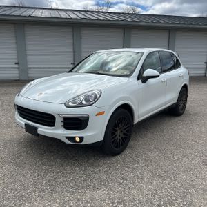 PORSCHE CAYENNE PLATINUM EDITION - 1