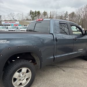 TOYOTA TUNDRA - 9