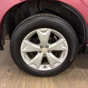 صورة مصغرة 19 لـ 2016 Subaru FORESTER 2.5I