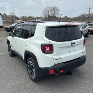 JEEP RENEGADE TRAILHAWK - 5