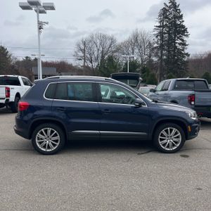 VOLKSWAGEN TIGUAN S 4MOTION - 10